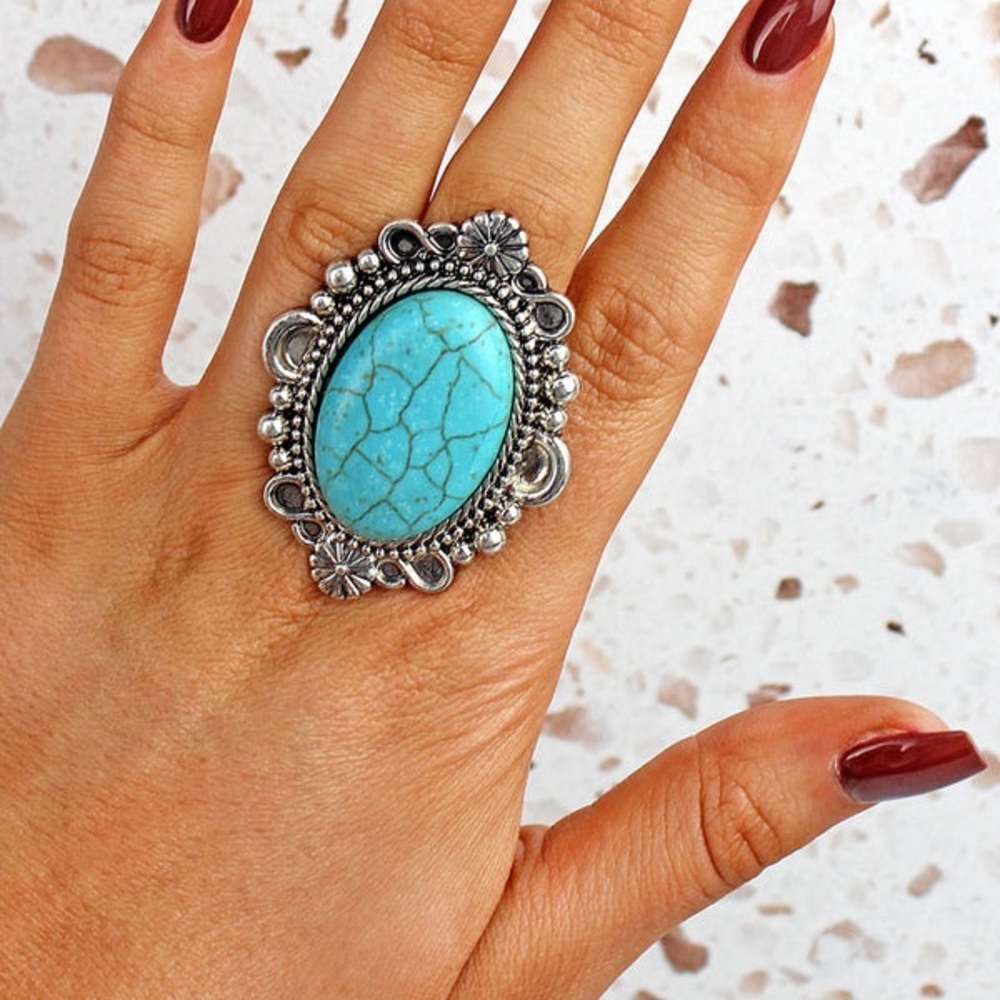 Turquoise Eva silver tone ring